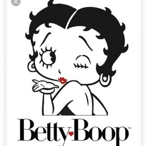 Meet your Posher, Mayra